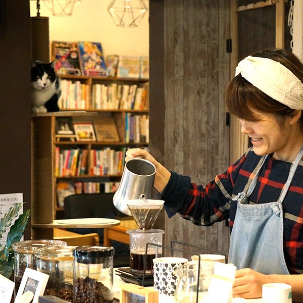 coyomi_BookCoffee