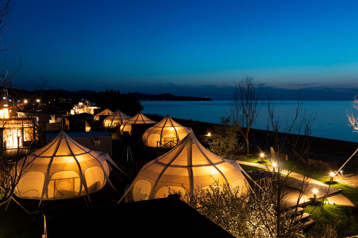 PICNIC GARDEN GLAMPING